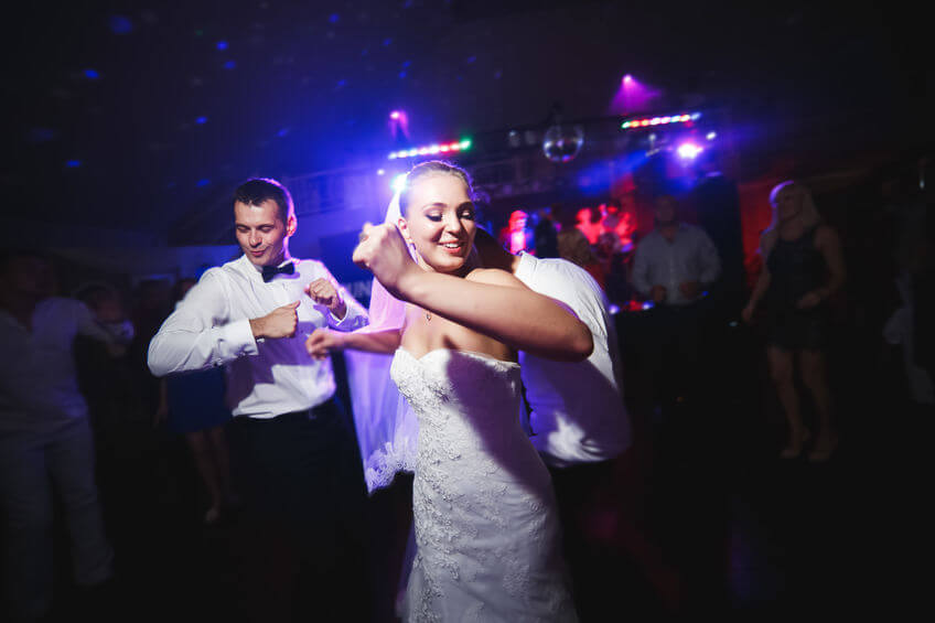 Novios Baile discoteca móvil xcn el dia de su boda